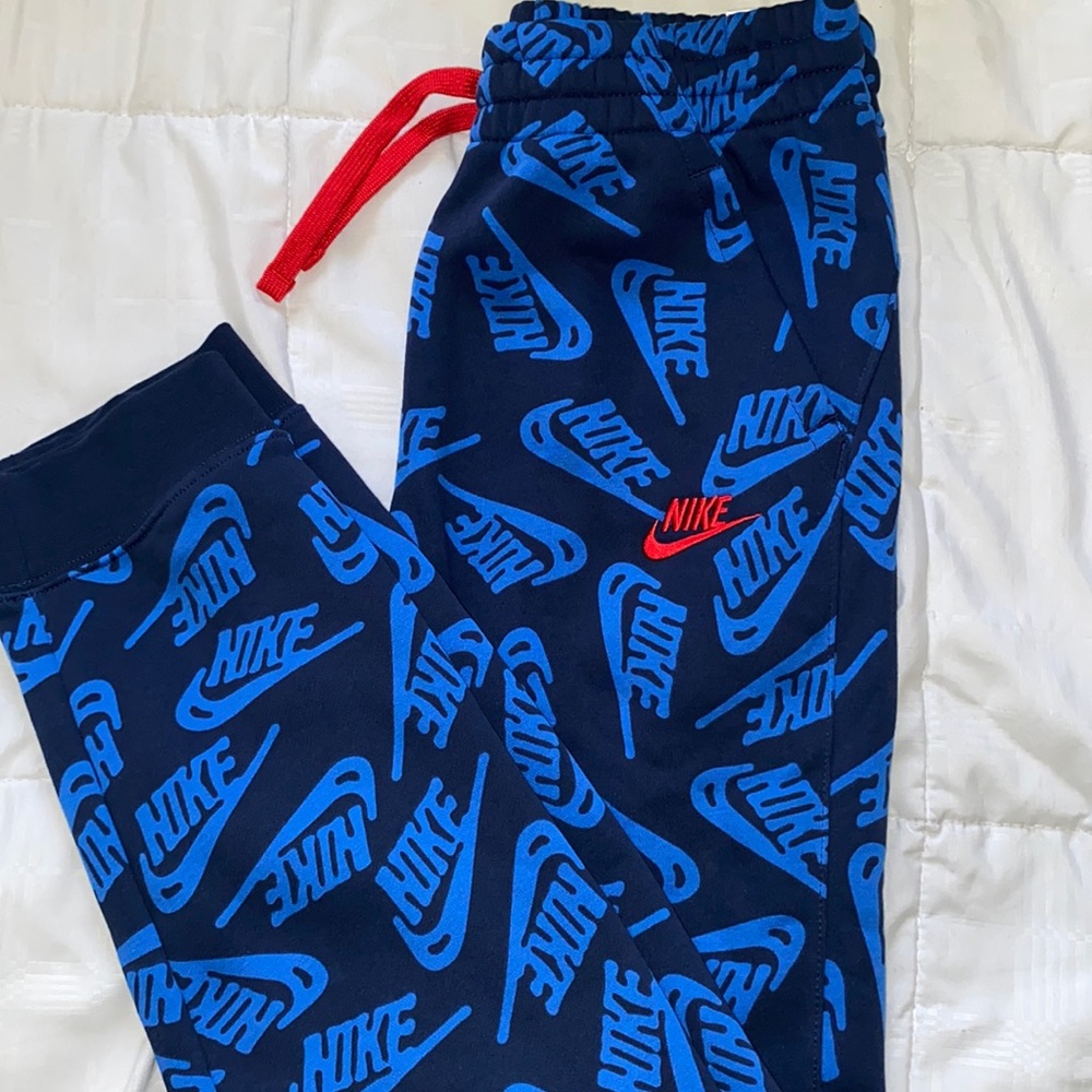 Nike joggers